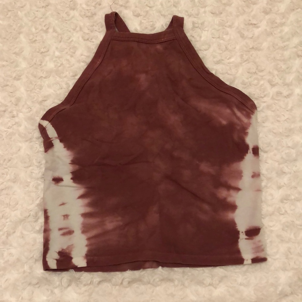 Crisscross halter sports top